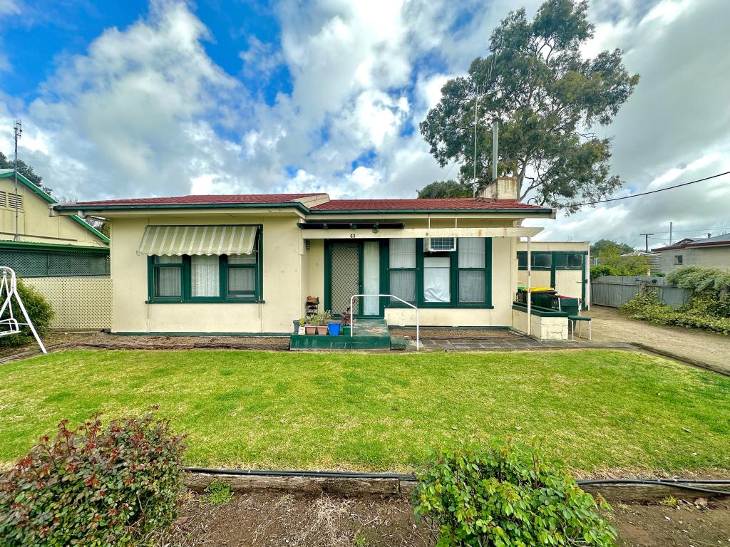 63 Park Tce, Bordertown, SA 5268