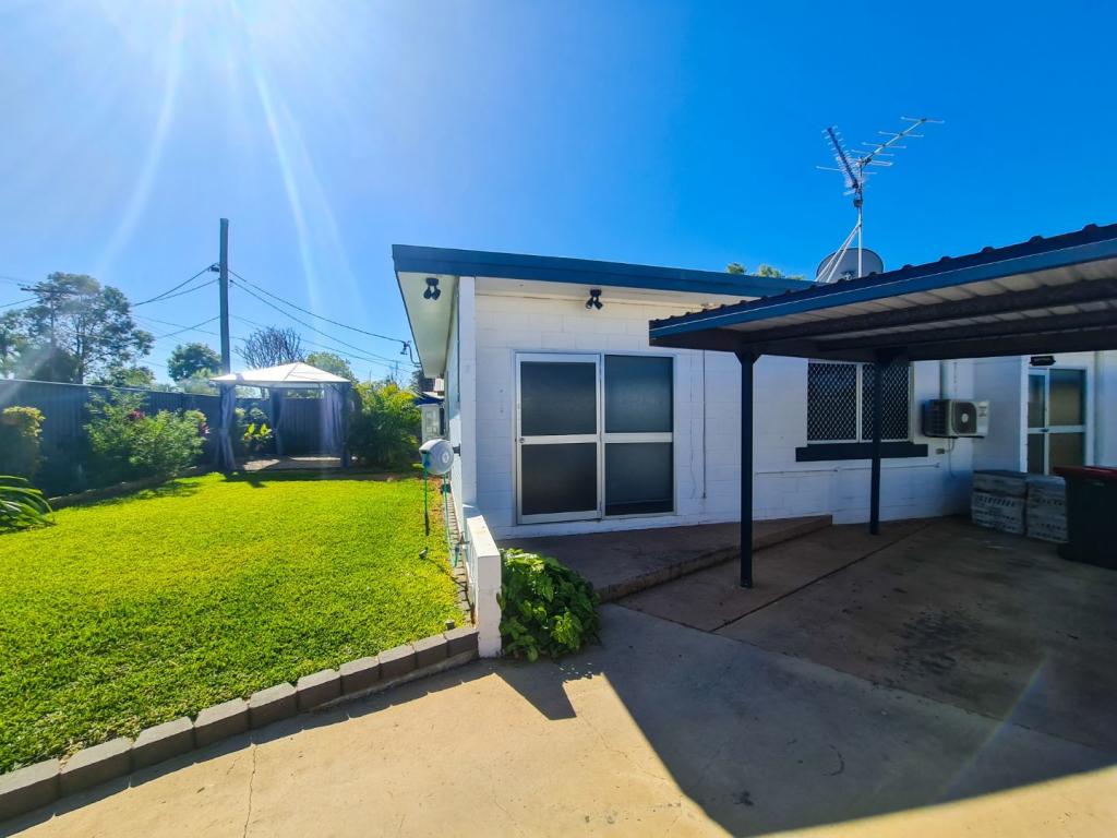 1/24 Boyd Pde, Mount Isa, QLD 4825
