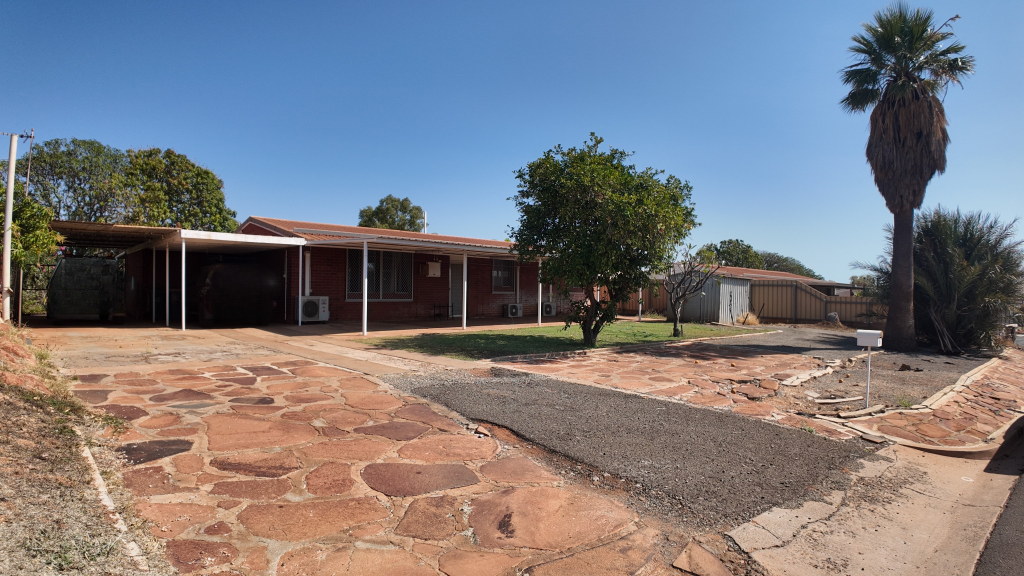 5 Forrest Cres, Dampier, WA 6713