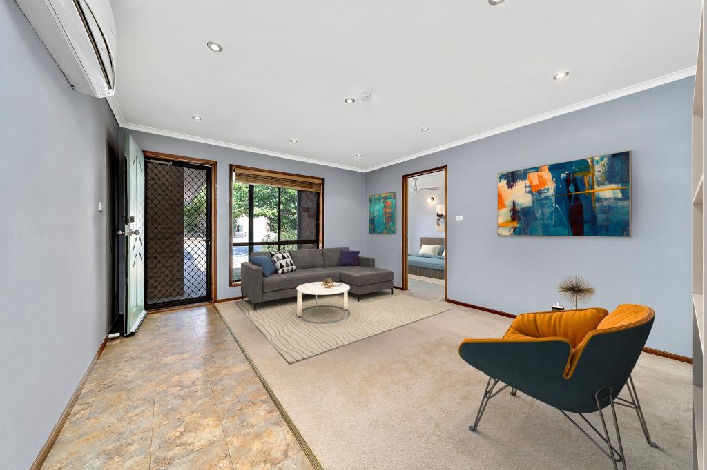 5 Charlton Cres, Gordon, ACT 2906