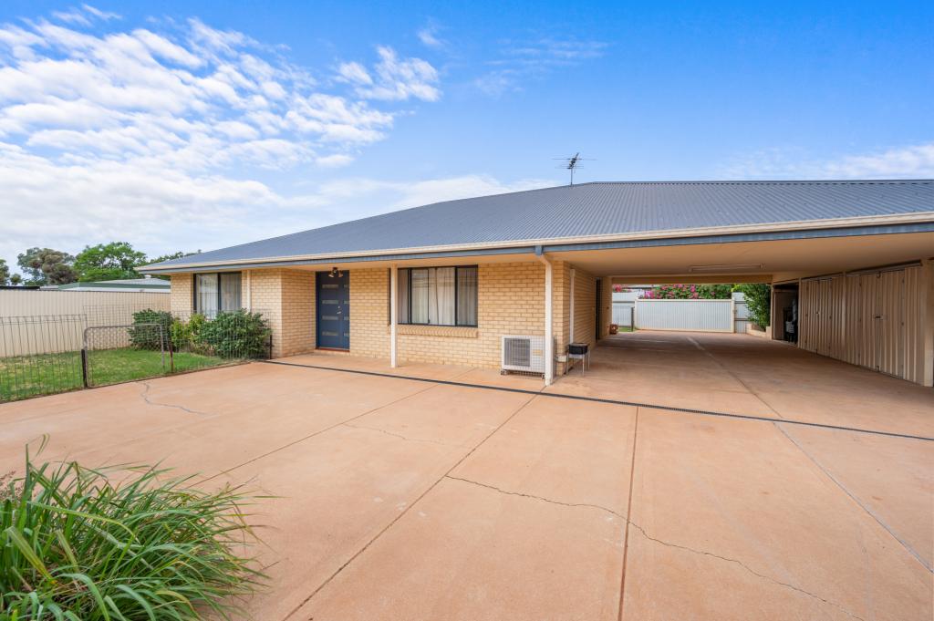 208a Wittenoom St, Victory Heights, WA 6432