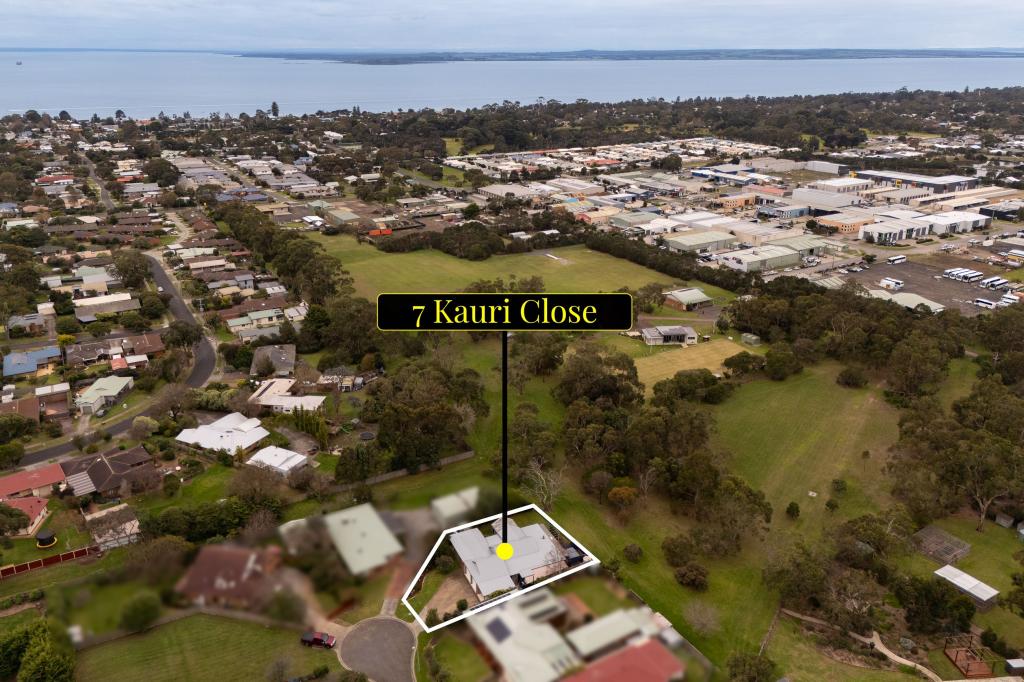 7 Kauri Cl, Cowes, VIC 3922