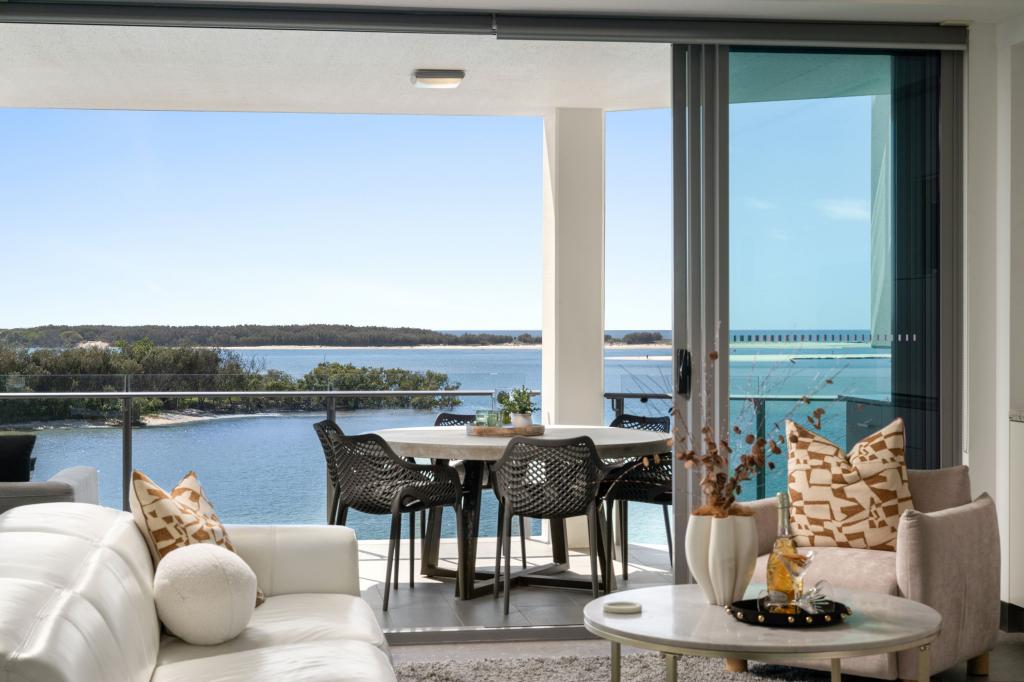 401/42 Duporth Ave, Maroochydore, QLD 4558