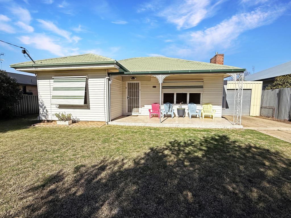 10 Grosvenor St, Narrandera, NSW 2700