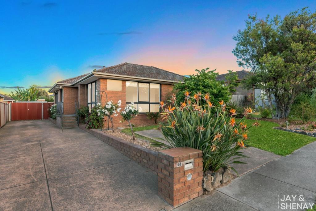 24 Grove End Rd, Endeavour Hills, VIC 3802