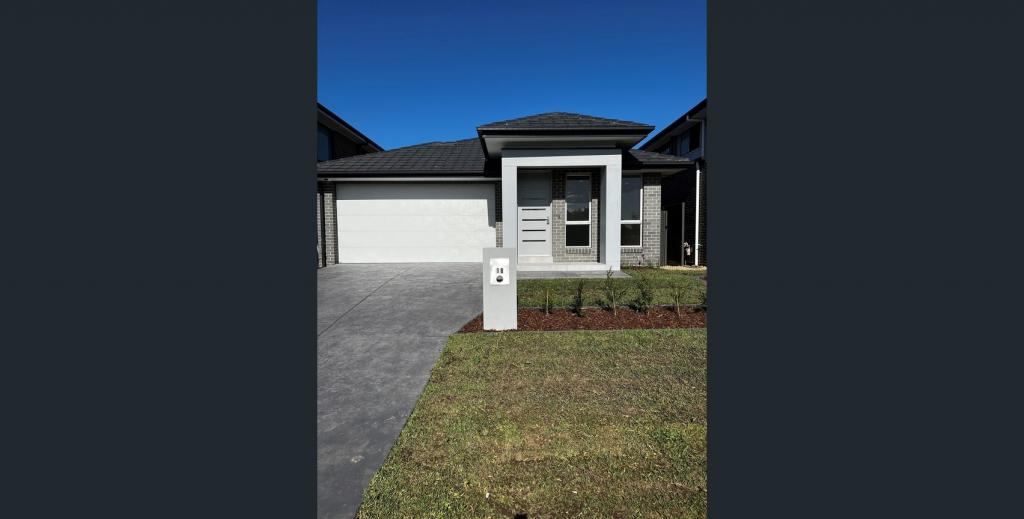 18 Santow Rise, Oran Park, NSW 2570