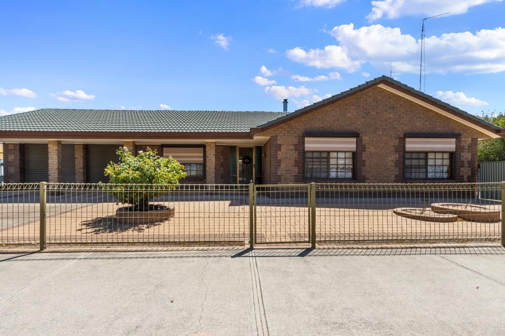 23 Hallett St, Kadina, SA 5554