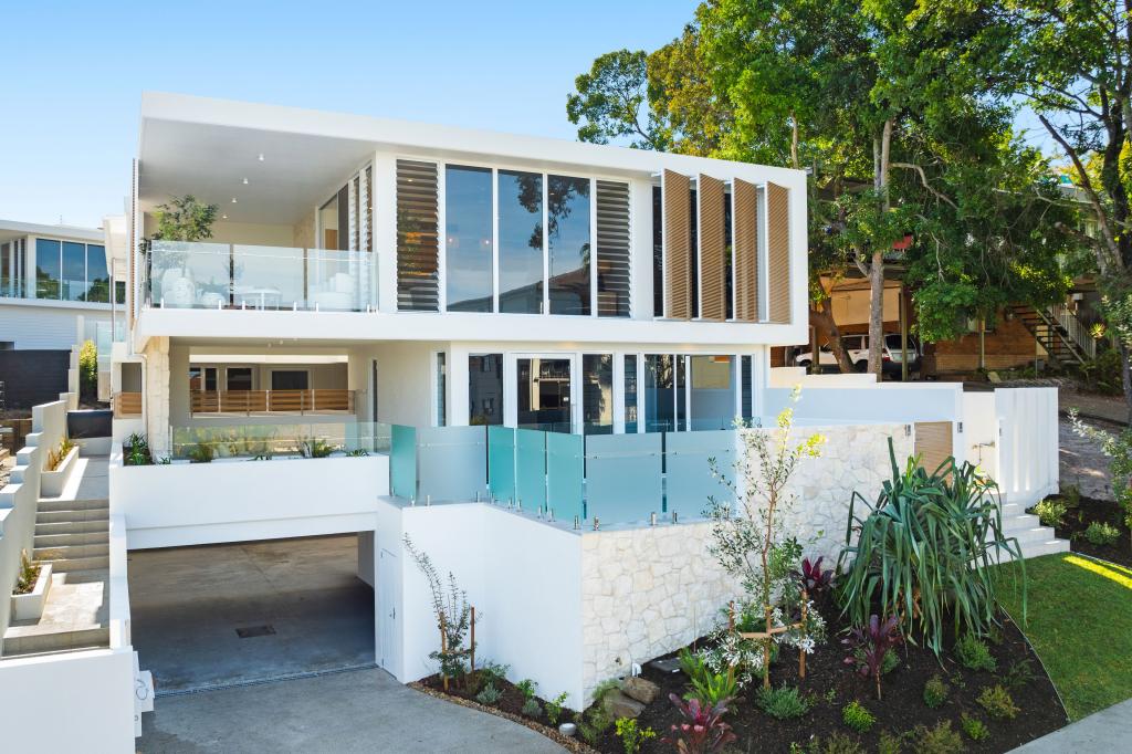 4/10 Natasha Ave, Noosa Heads, QLD 4567