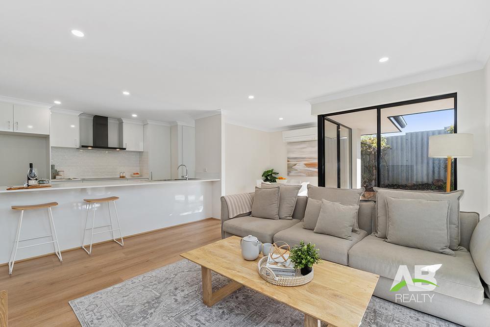41 Yallambee Cres, Wanneroo, WA 6065