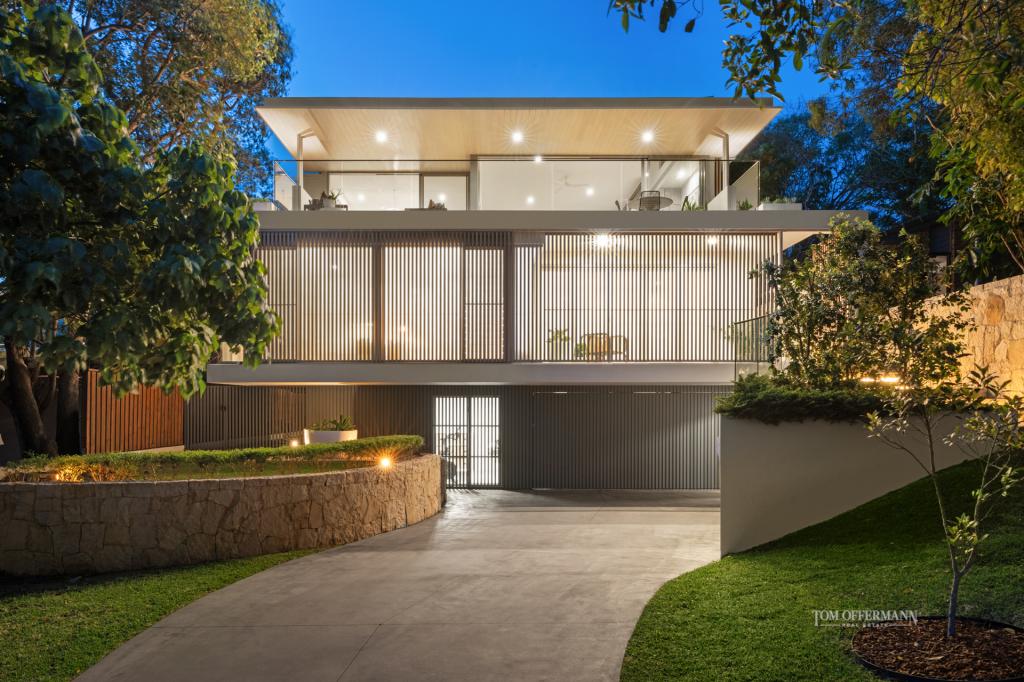 25 DEPPER ST, SUNSHINE BEACH, QLD 4567
