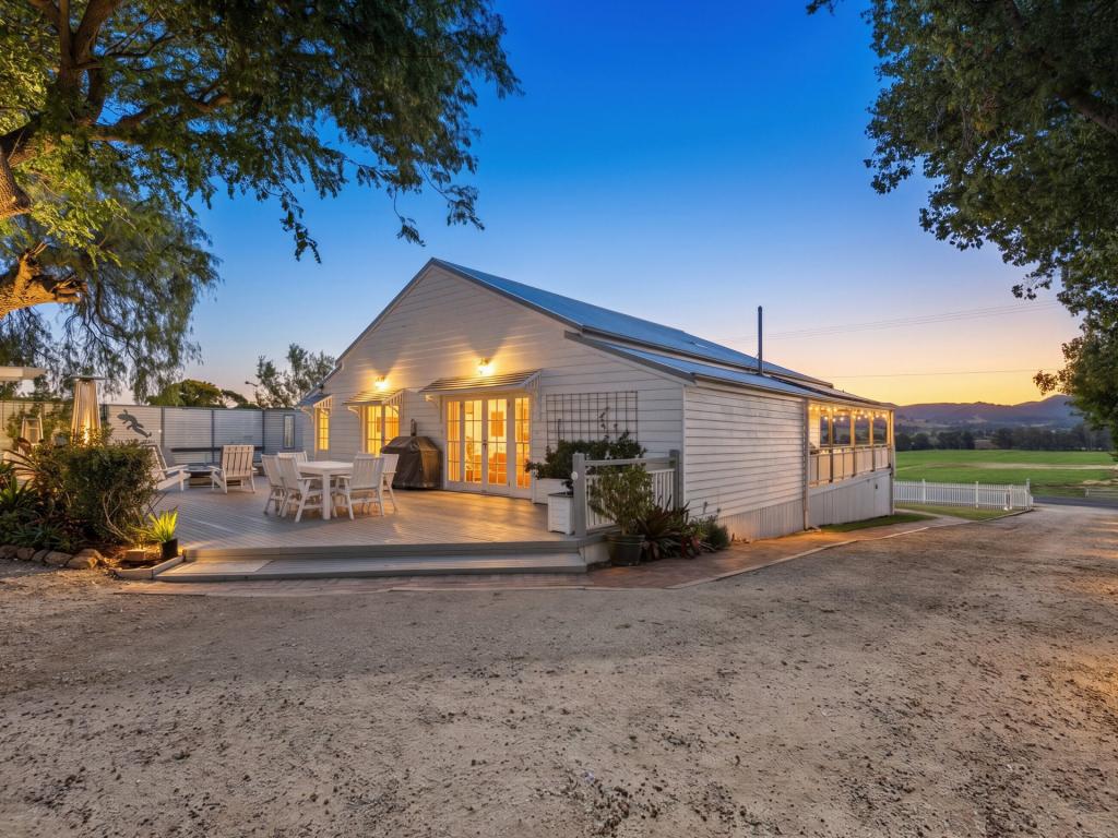 86 Acacia St, Killarney, QLD 4373
