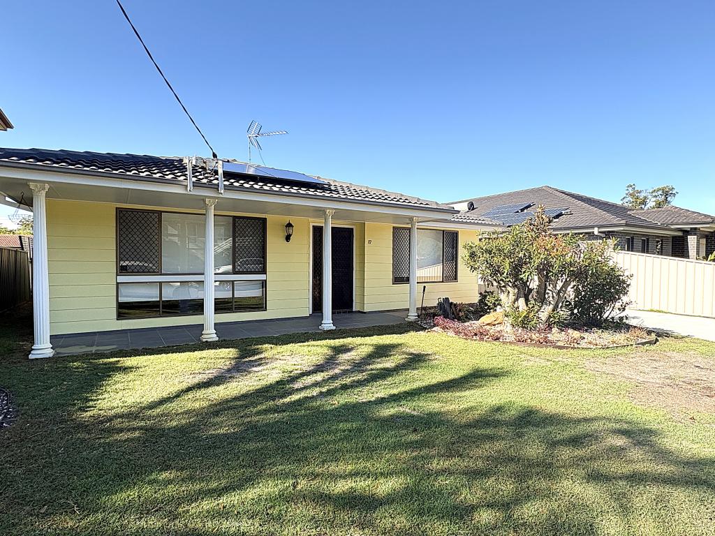17 Elizabeth Ave, Lemon Tree Passage, NSW 2319