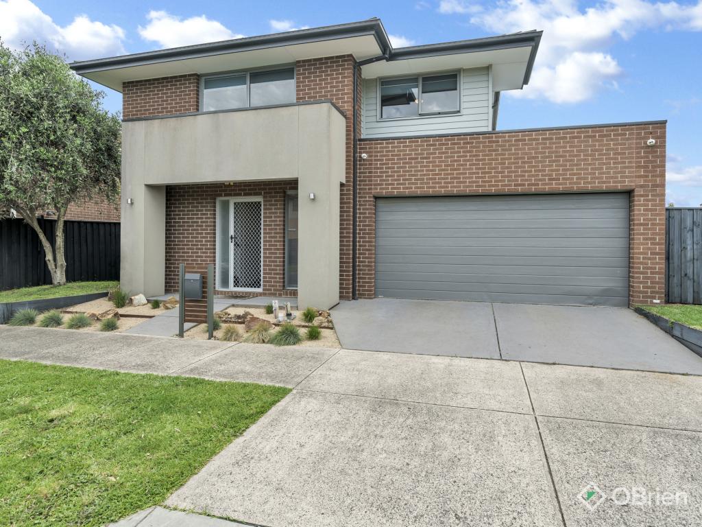 3 Omeara Cres, Cranbourne East, VIC 3977