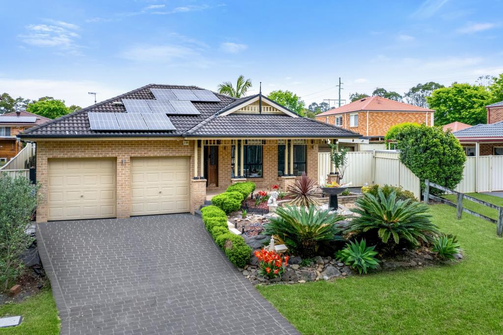 22 Chapman Cct, Currans Hill, NSW 2567