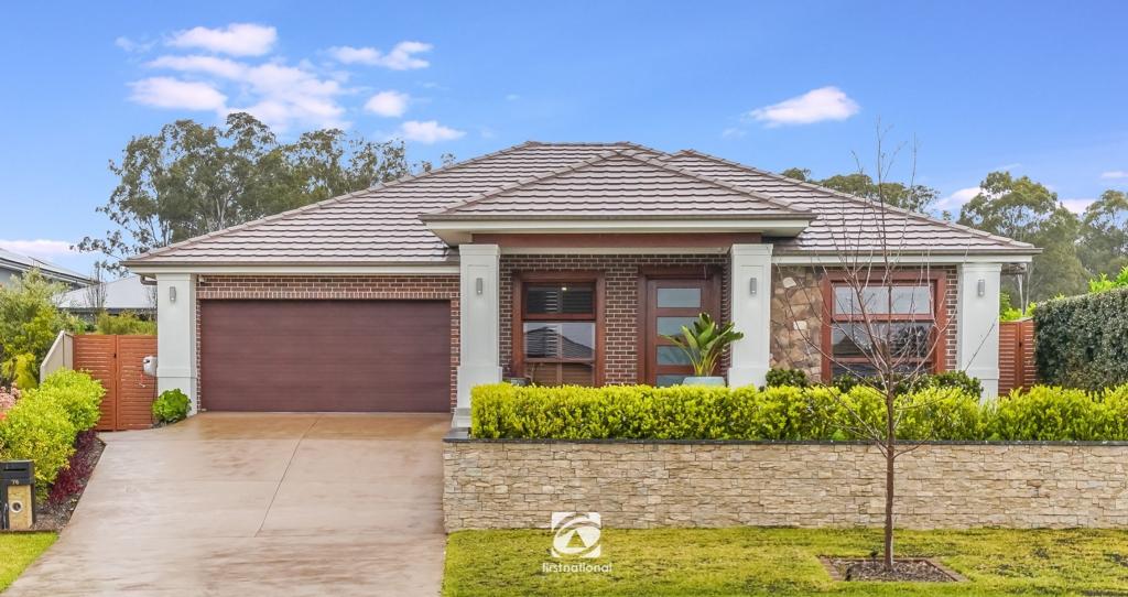 76 Castlemaine Cct, Harrington Park, NSW 2567