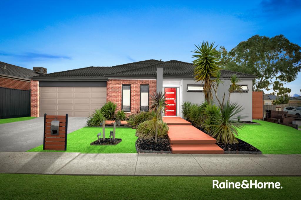 2 ROCKY ST, CRANBOURNE EAST, VIC 3977
