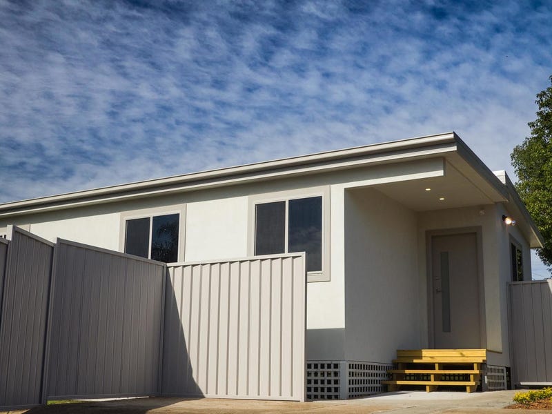 30a Brown St, Smithfield, NSW 2164