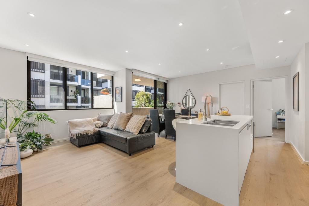 202/66 Glencoe St, Sutherland, NSW 2232