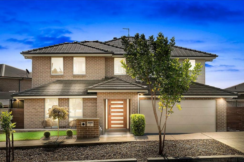 7 CHESTERON AVE, NORTH KELLYVILLE, NSW 2155