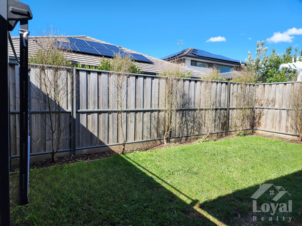 8a Navelina St, Gables, NSW 2765