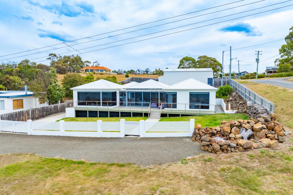 1 Old Spring Bay Rd, Swansea, TAS 7190