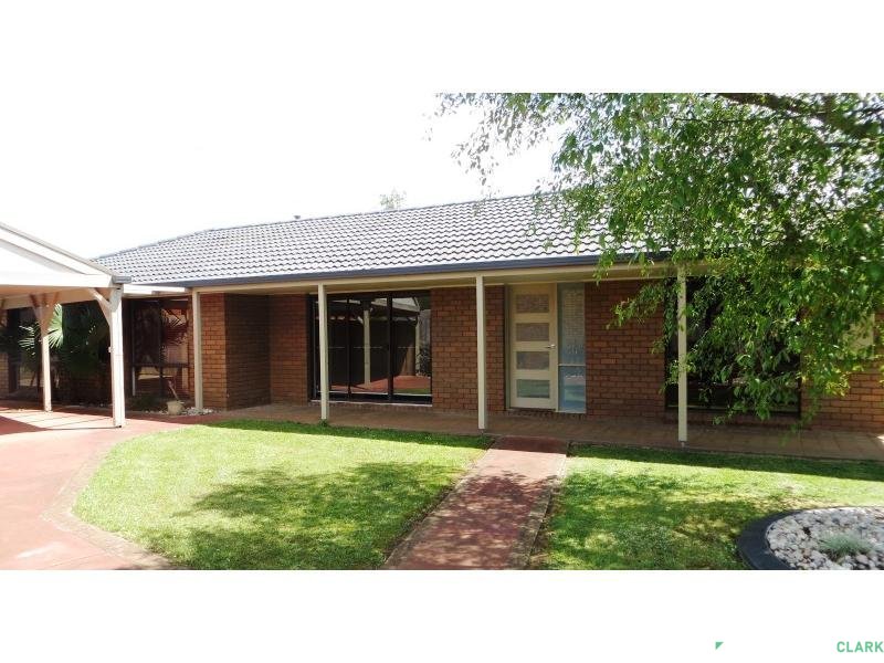 9 Castlefield Ct, Warragul, VIC 3820