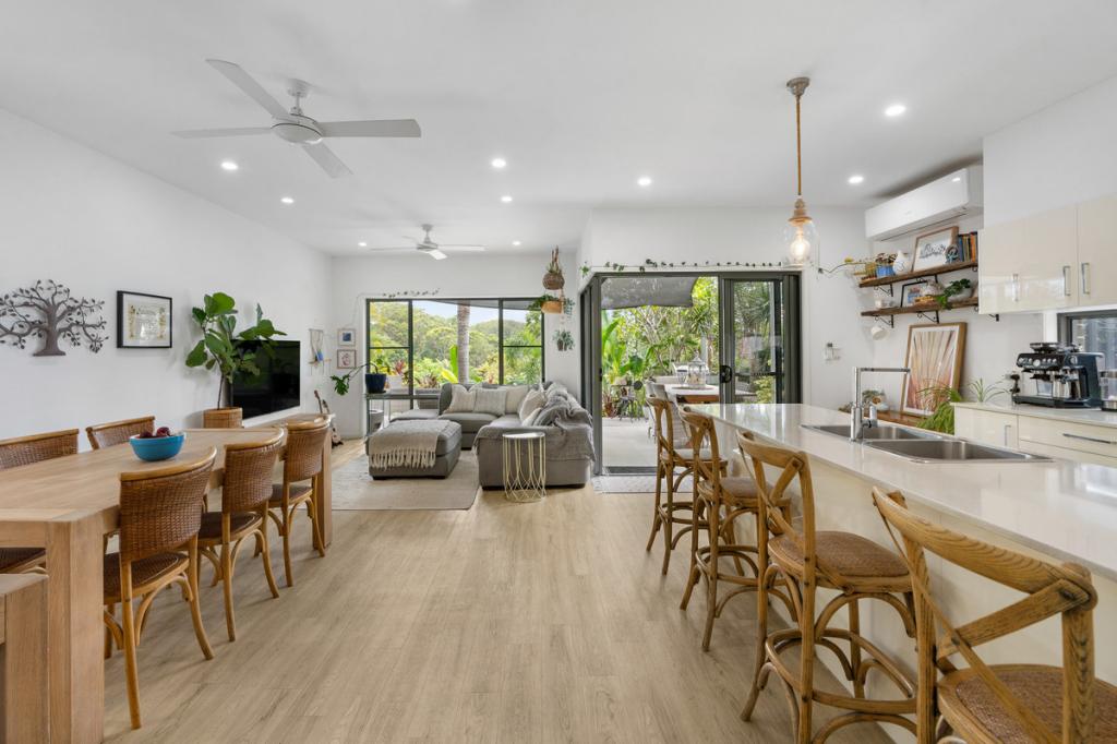 2/40 Bob Barnard Dr, Tugun, QLD 4224