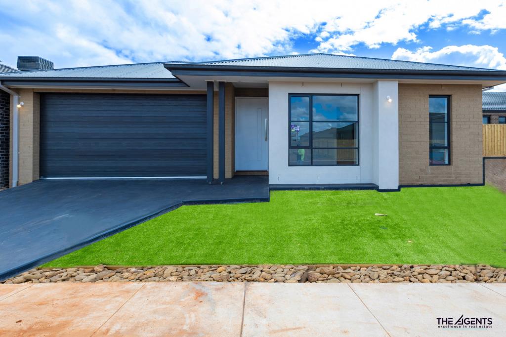 4 Oldenburg Dr, Bonnie Brook, VIC 3335