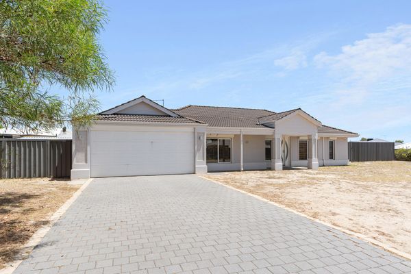 45 LARWOOD CRES, HIGH WYCOMBE, WA 6057