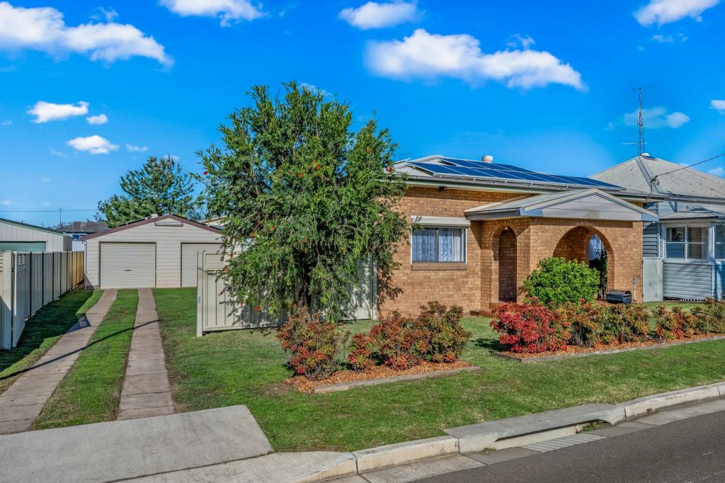 15 Kelso St, Singleton, NSW 2330