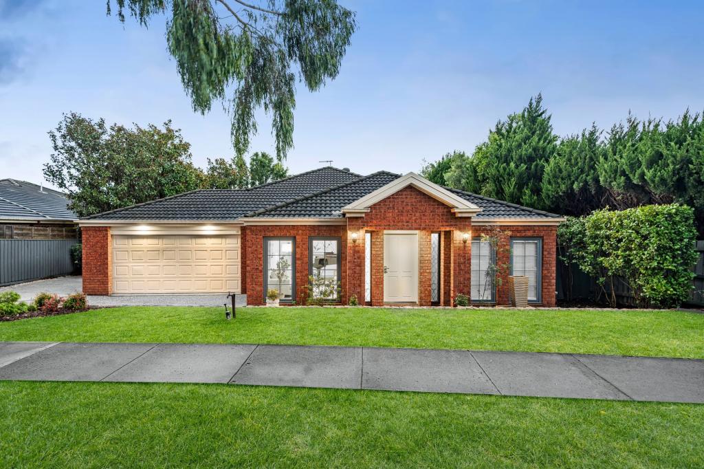 14 Loders Way, Berwick, VIC 3806