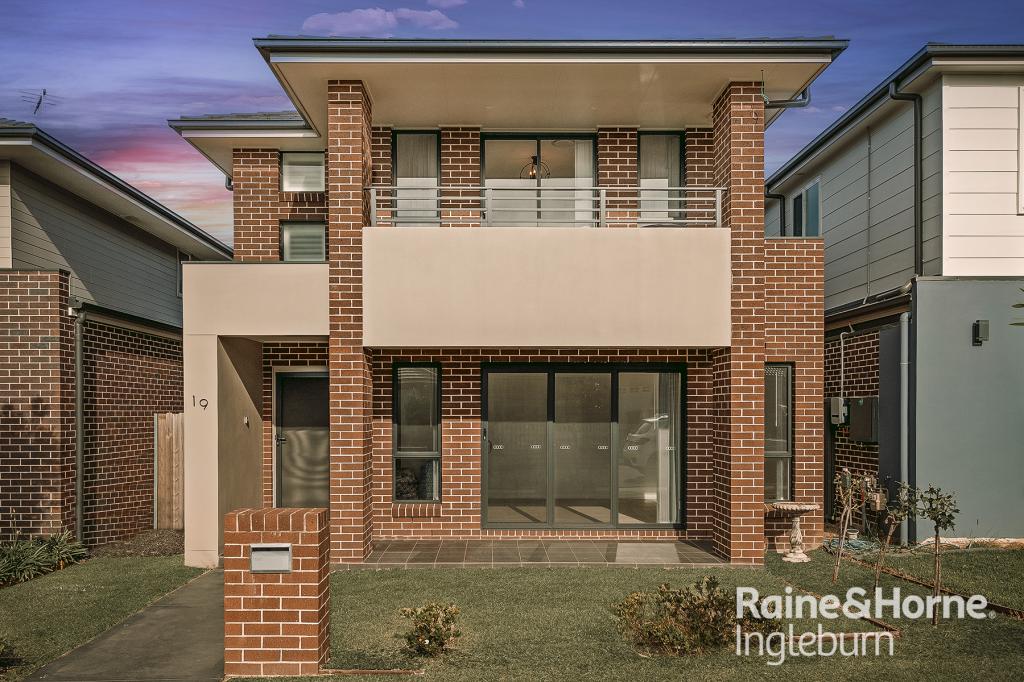 19 Hydrus St, Austral, NSW 2179