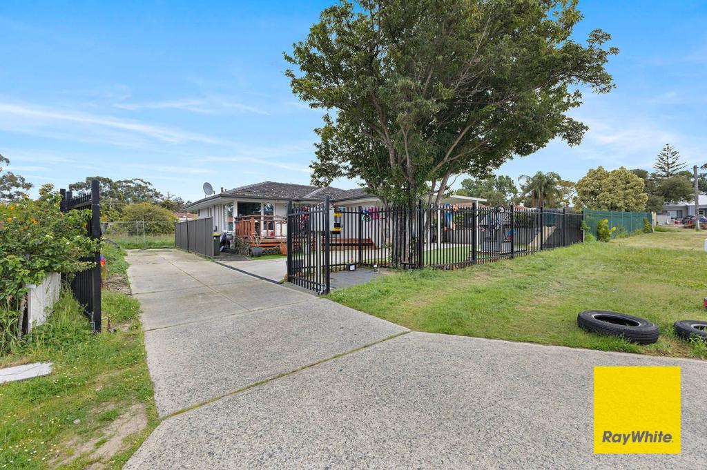 35 NANKIVELL WAY, KOONDOOLA, WA 6064