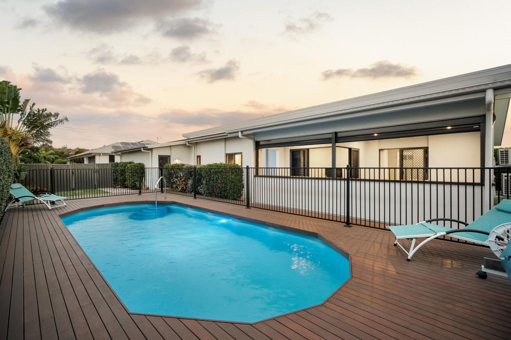22 Sandpiper St, Nudgee, QLD 4014