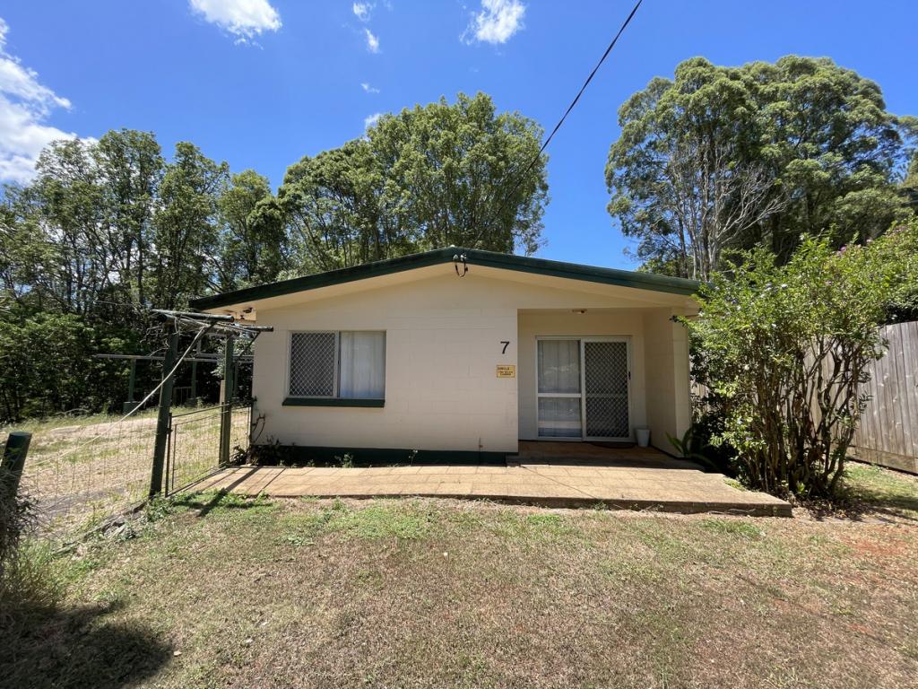 7 CROWN CL, MALANDA, QLD 4885