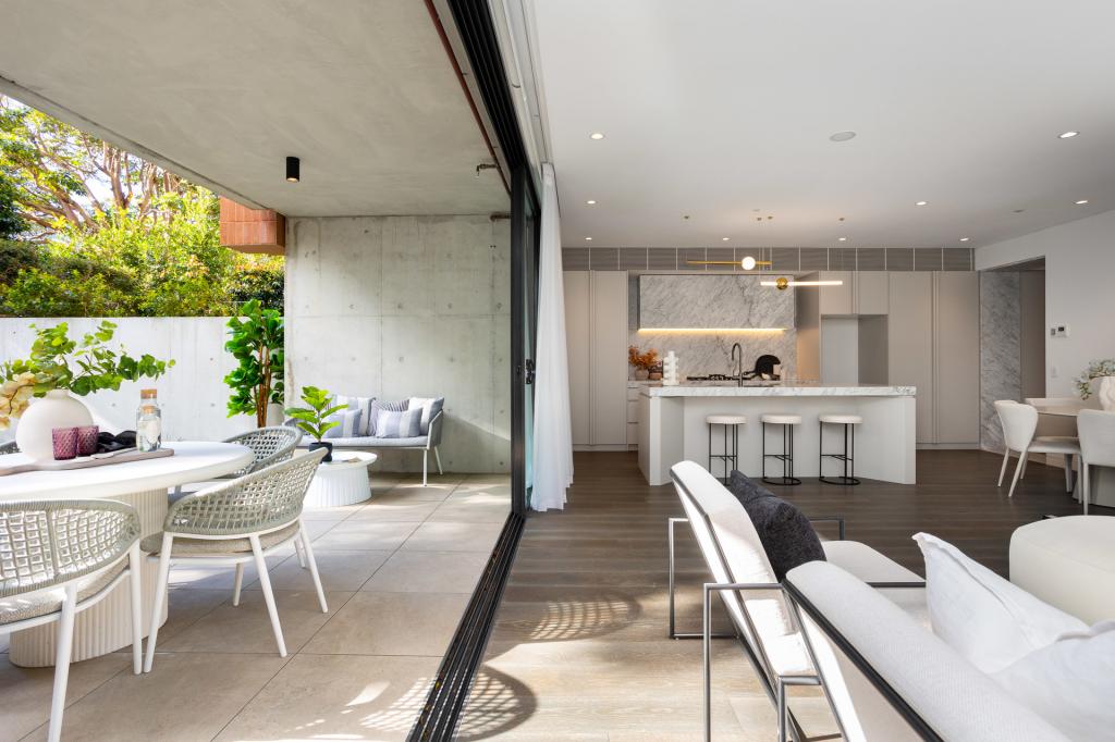 2/1 SPENCER ST, ROSE BAY, NSW 2029