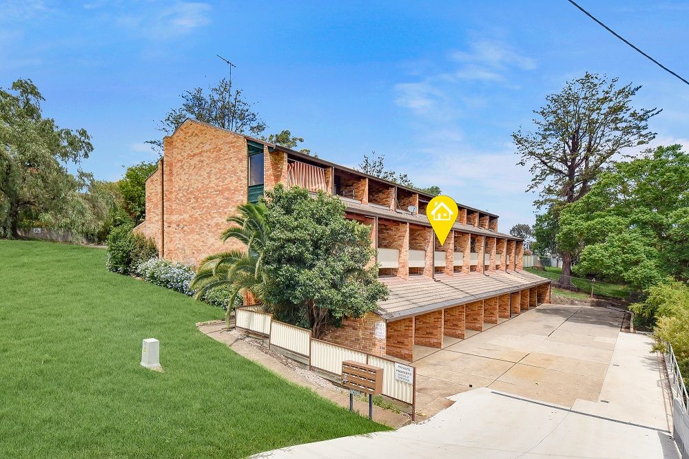 5/49 STURT ST, CAMPBELLTOWN, NSW 2560