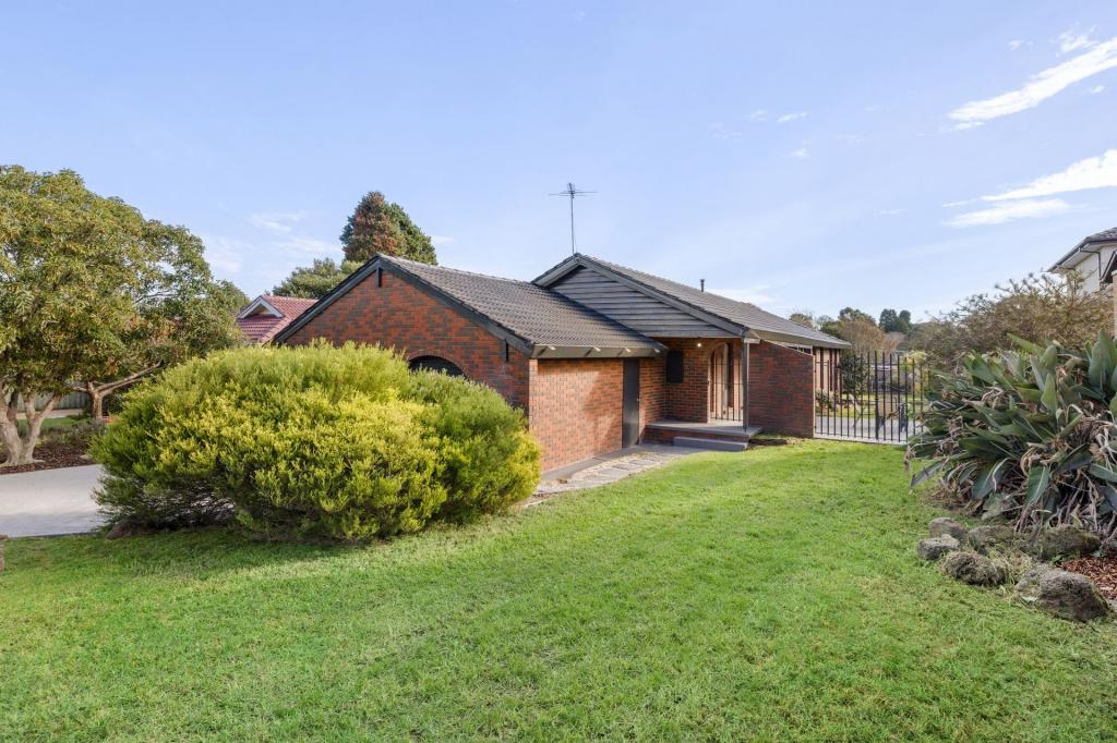 40 Cavendish Ave, Wantirna, VIC 3152