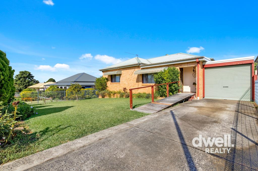 8 Wilson Ave, Nowra, NSW 2541