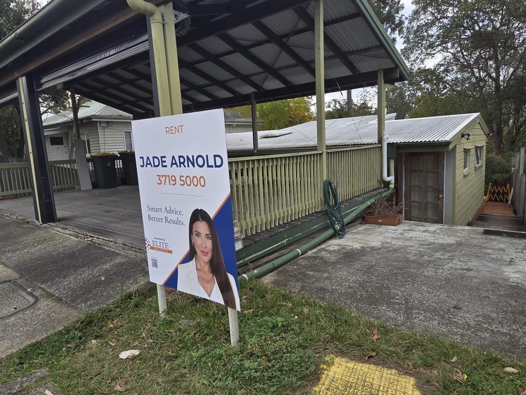 178 Hawken Dr, St Lucia, QLD 4067