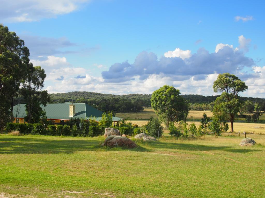 Robert Channon Wines/32 Bradley Lane, Amiens, QLD 4380