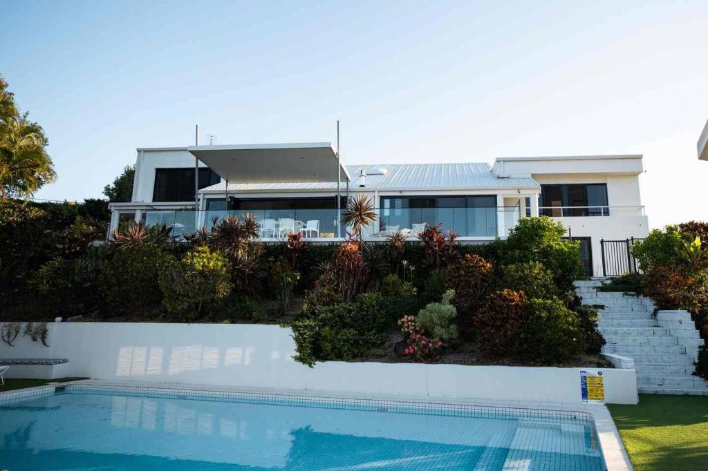 17 Grandview Tce, Tallai, QLD 4213