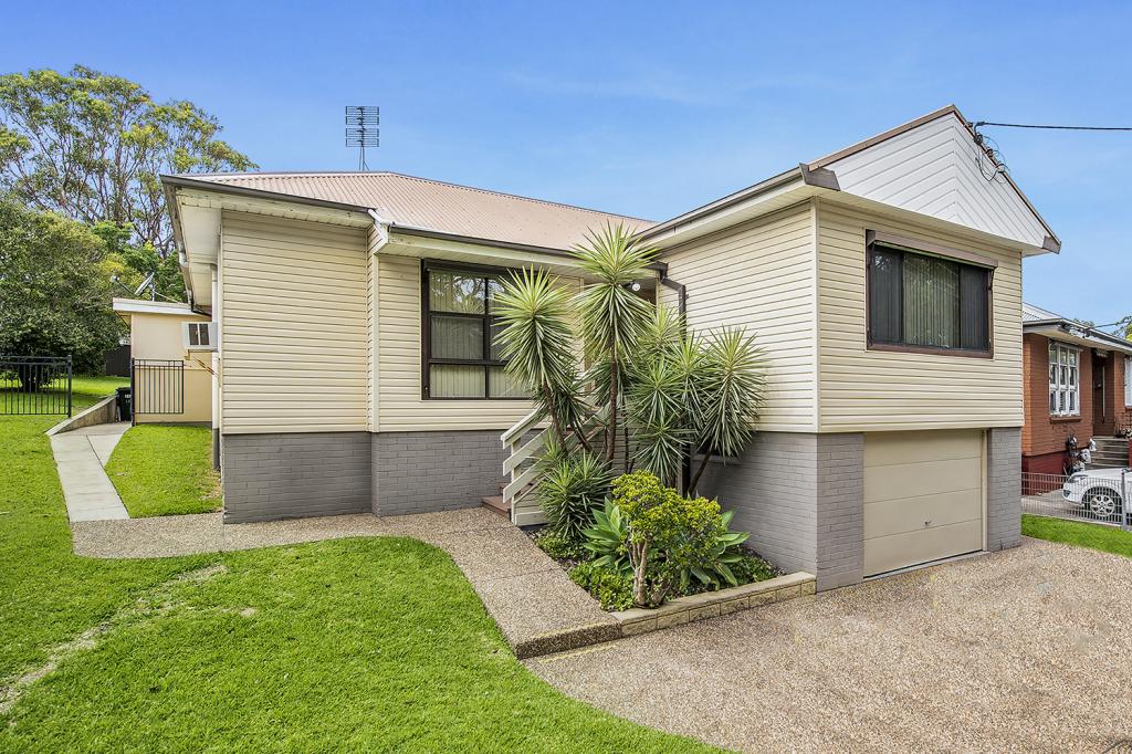 351 Pacific Hwy, Belmont North, NSW 2280