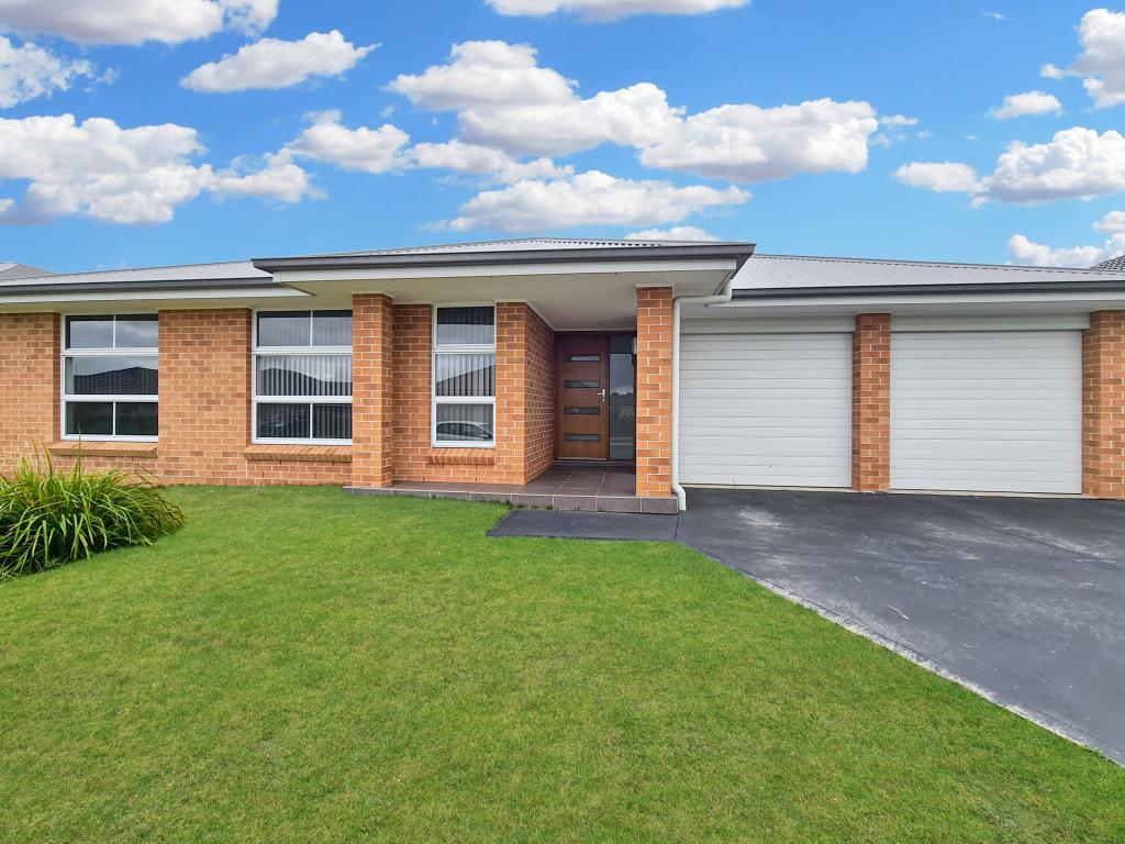 8 Thornbill Cres, Braemar, NSW 2575