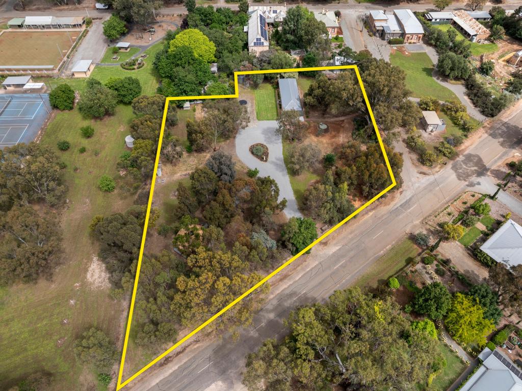 33 Wakefield St, Mintaro, SA 5415