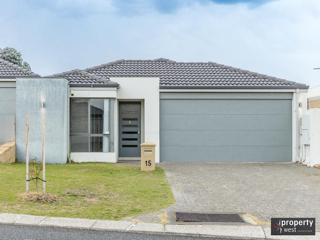 15 Vignerons Loop, Hocking, WA 6065