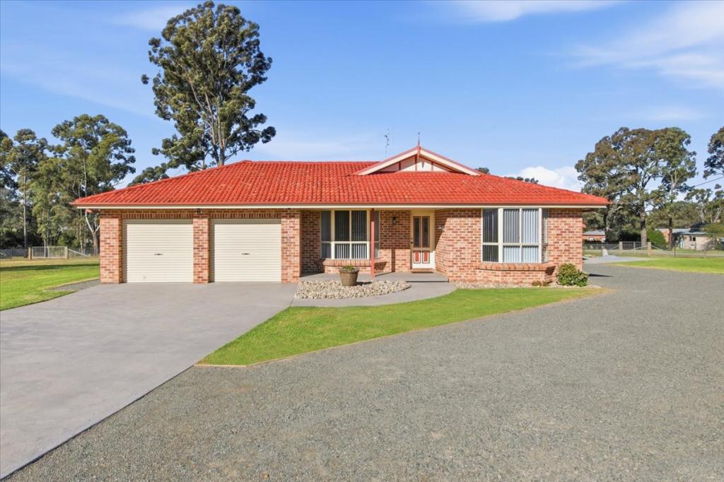 15 Dennis St, Thirlmere, NSW 2572