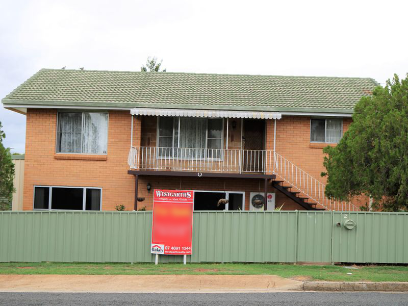 2 Cribb St, Oakey, QLD 4401