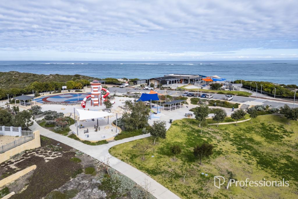 16 ALMOND ST, EGLINTON, WA 6034