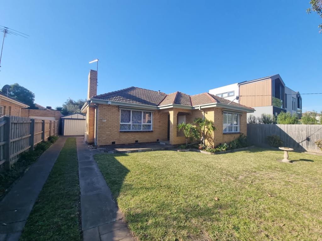 140 Tucker Rd, Bentleigh, VIC 3204
